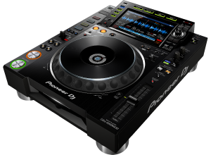 cdj-2000nxs2-angle.png